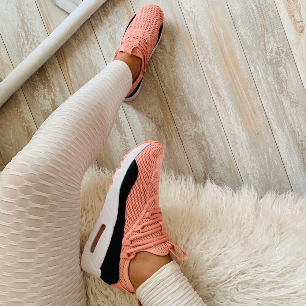 NWT Nike Air Max EZ coral sneakers - Picture 2 of 11